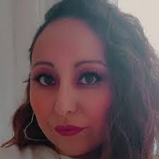 Hallie Silva's Instagram, Twitter & Facebook