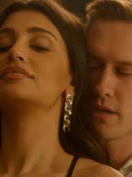 She Didn’t Come To Flirt — She Came To Hunt Starring: Sofia Harmanda  @sofiaharmanda Co-starring: Christopher Kantorosinski Writer: Peter Hoare  Director: John Gionis DP: Ian Degner @activater_ ...