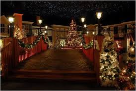 Yankee Candle Company Flagship Store In Williamsburg Va It Snows Indoors Everyday And The Candles And S Yankee Candle Yankee Candle Company Candles