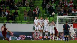 See full list on rumussoal.com Aturan Baru Pagar Hidup Dalam Tendangan Bebas Di Piala Eropa