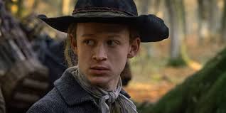 Outlander: 10 Crucial Lord John Grey Moments In Seasons 3 & 4, Expanded Upon