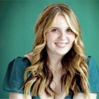 Lindsay Luchinsky's Instagram, Twitter & Facebook