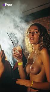 Inhale the naughty flavors with these drunk and naked girls in the  smoke-filled house party. - @shitfaceds Sex Reel On xfree.com – TikTok Porn  & Shorts