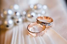 Mohon dibaca size yang tersedia, terima kasih ^_^. Jadikan Pernikahan Lebih Sakral Dan Romantis Dengan 10 Rekomendasi Cincin Nikah Berkelas
