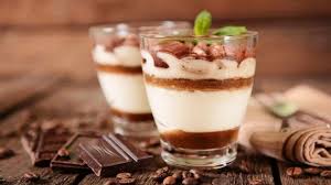 Tiramisu Au Caramel Beurre Sale Et Sable Breton Tasties Foods Tiramisu Caramel Delicieux Desserts Sables Breton