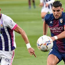 El murciano se consolidó la temporada pasada en el huesca, pero pertenece al wolverhampton, con el que le queda un año más de. Halb Spanien An Mir Interessiert