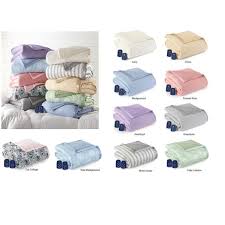 The queen and king size blankets include two controllers. Shavel Micro Flannel Electric Heated Sherpa Blanket Queen The Warming Store