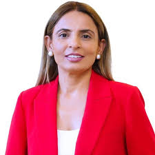 Amy Dhillon's Instagram, Twitter & Facebook