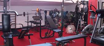 Venez participer au challenge gainage dans votre salle de fitness ! Dynamik Gym Toulouse Gym Musculation Stretch Abdos Fessiers