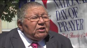 On National Day of Prayer KC pastors pray for peace across all levels of  government