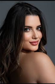 Noemi Rizzo biografia: chi è, età, altezza, peso, tatuaggi, fidanzato,  Instagram e vita privata