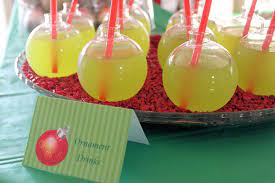 With the upsurge in marketing around the holiday on july 25th, it could be a perfect and fun theme for any summer party! Christmas In July Birthday Party Ideas Photo 16 Of 42 Catch My Party