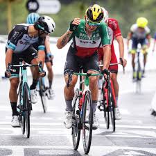 Jun 01, 2021 · colbrelli quickly jumped onto his wheel, however, and the duo opened a sizable gap to the rest of the field. Sonny Colbrelli Sonnycolbrelli Twitter