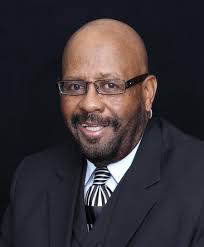 Earl Smith, Jr. to be honored with Ray Crowe Award