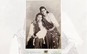 Behind the Royal Lens Lala Deen Dayal ...