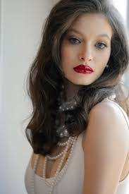 Janis Bauer's Instagram, Twitter & Facebook