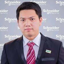 With PetroVietnam CEO Le Ngoc Son and US Ambassador to Vietnam Marc Knapper  to discuss 🇻🇳🇺🇸energy cooperation, a key sector of  🇻🇳🇺🇸comprehensive strategic partnership