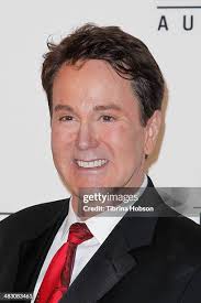 36 Photos & High Res Pictures