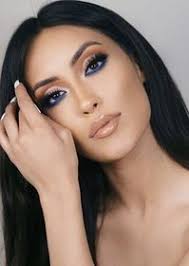 Vanessa Viola (vanessaviolamolly)