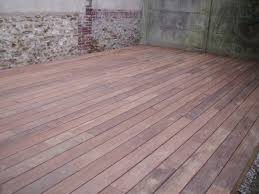 Terrasse En Dalles De Bois En 2020 Terrasse Ipe Terrasse Terrasse Bois