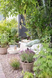 Sitzplätze im gartenlandscape design ihrem garten kann auf den ersten blick eine komplizierte wahrscheinlichkeit aber eigentlich kann esausgezeichnete spaß und es ist wahr sein. Nur Etwas Farbe Und Ein Paar Pflanzen Mein Neuer Sitzplatz Im Garten Leelah Loves
