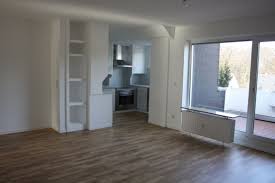 Die suche nach der passenden immobilie ist nicht immer leicht. 4 Zimmer Wohnung Zu Vermieten Am Scherfenbrand 71 51371 Leverkusen Schlebusch Mapio Net