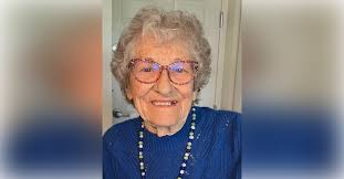 Obituary information for Mae Harris