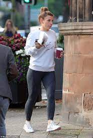 See more of coleen rooney on facebook. Coleen Rooney Carries A Huge Wad Of Cash As She Settles Back Into Her Gym Routine Daily Mail Online
