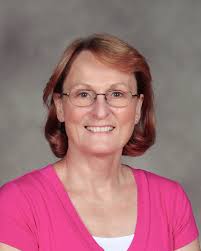 Lois Terry's Instagram, Twitter & Facebook