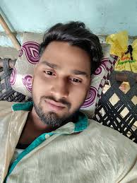 عندما يكون القلب منكسر شيء واحد سيصلحه و يعالجه هو "الحديد"❤️ #ze7zoo