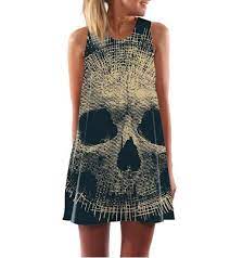 Elle porte la taille unique. Robe Tete De Mort Be Just