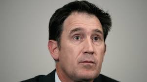 Cricket Australia chief Sutherland to stand down