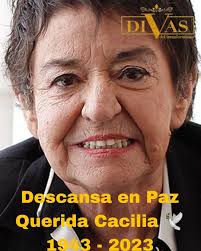👠 RITSU MANGETSU 👠 ¿Cómo nace Ritsu y hace cuánto tiempo? Ritsu es el  apodo que tomé como artista. Empecé hace 5 años a usarlo mientras empezaba  a incursionar en el cosplay.