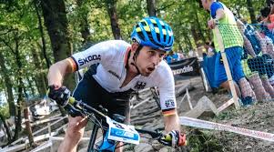 All at the same time. Mathieu Van Der Poel Seite 2 Acrossthecountry