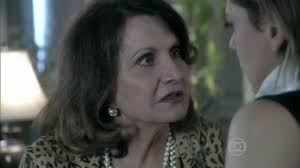 Tamara afirma que casamento de Edith e Félix é apenas um negócio