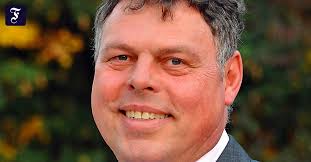 Stichwahlen in Hessen: Im Zweifel ein Parteiloser als Bürgermeister