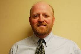 Cameron looks to unseat mayor