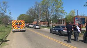 Cops are at the scene of the incident in the 9600 block of great hills trail at the arboretum area in northwest austin, texas. Nwz Qa Xpaf7sm