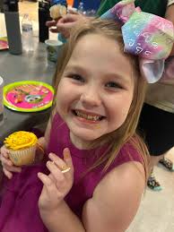 Stacey Rayburn (@mrs.rayburn2013) • Instagram photos and videos