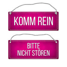 Nur so viel darf man schreiben: Pinkes Bitte Nicht Storen Komm Rein Wendeschild Mit Kordel Bei Trendaffe De