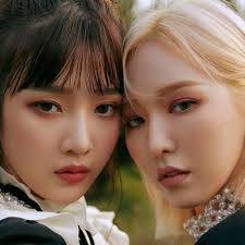 The Vana Blog Beauty Fashion Inspiration 2020 Makeup Trends 5 Looks To Steal From Red Velvet Stylevana