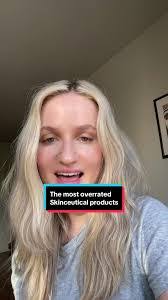 Emily Cieslak's Instagram, Twitter & Facebook