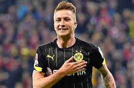 The community grew tremendously throughout 9 years, and now have more than 8,500 active fan members. Kommentar Zur Marco Reus Wahre Liebe Fussball Stuttgarter Nachrichten
