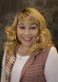 Deana Warner's Instagram, Twitter & Facebook