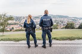 Aktuelle polizeinews aus dem kanton st.gallen: Stadtpolizei St Gallen Photos Facebook