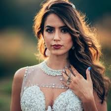 Nicole Ormeno's Instagram, Twitter & Facebook