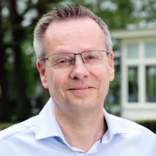 𝘋𝘶𝘶𝘳𝘻𝘢𝘢𝘮𝘩𝘦𝘪𝘥𝘴𝘷𝘦𝘳𝘴𝘭𝘢𝘨𝘨𝘦𝘷𝘪𝘯𝘨 𝘣𝘦𝘨𝘪𝘯𝘵 𝘣𝘪𝘫  𝘥𝘦 𝘣𝘦𝘥𝘳𝘪𝘫𝘧𝘴𝘴𝘵𝘳𝘢𝘵𝘦𝘨𝘪𝘦 𝘦𝘯 𝘩𝘦𝘵  𝘣𝘦𝘥𝘳𝘪𝘫𝘧𝘴𝘮𝘰𝘥𝘦𝘭 𝘷𝘢𝘯 𝘦𝘦𝘯 𝘰𝘯𝘥𝘦𝘳𝘯𝘦𝘮𝘪𝘯𝘨. Dát…