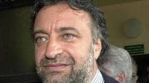 Julian Lago's Instagram, Twitter & Facebook