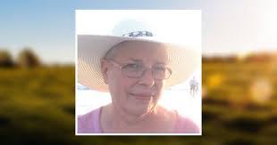 Barbara Coil's Instagram, Twitter & Facebook