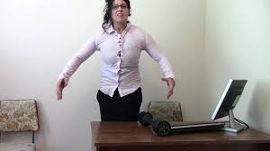 Laurie Steele big body ripping shirt